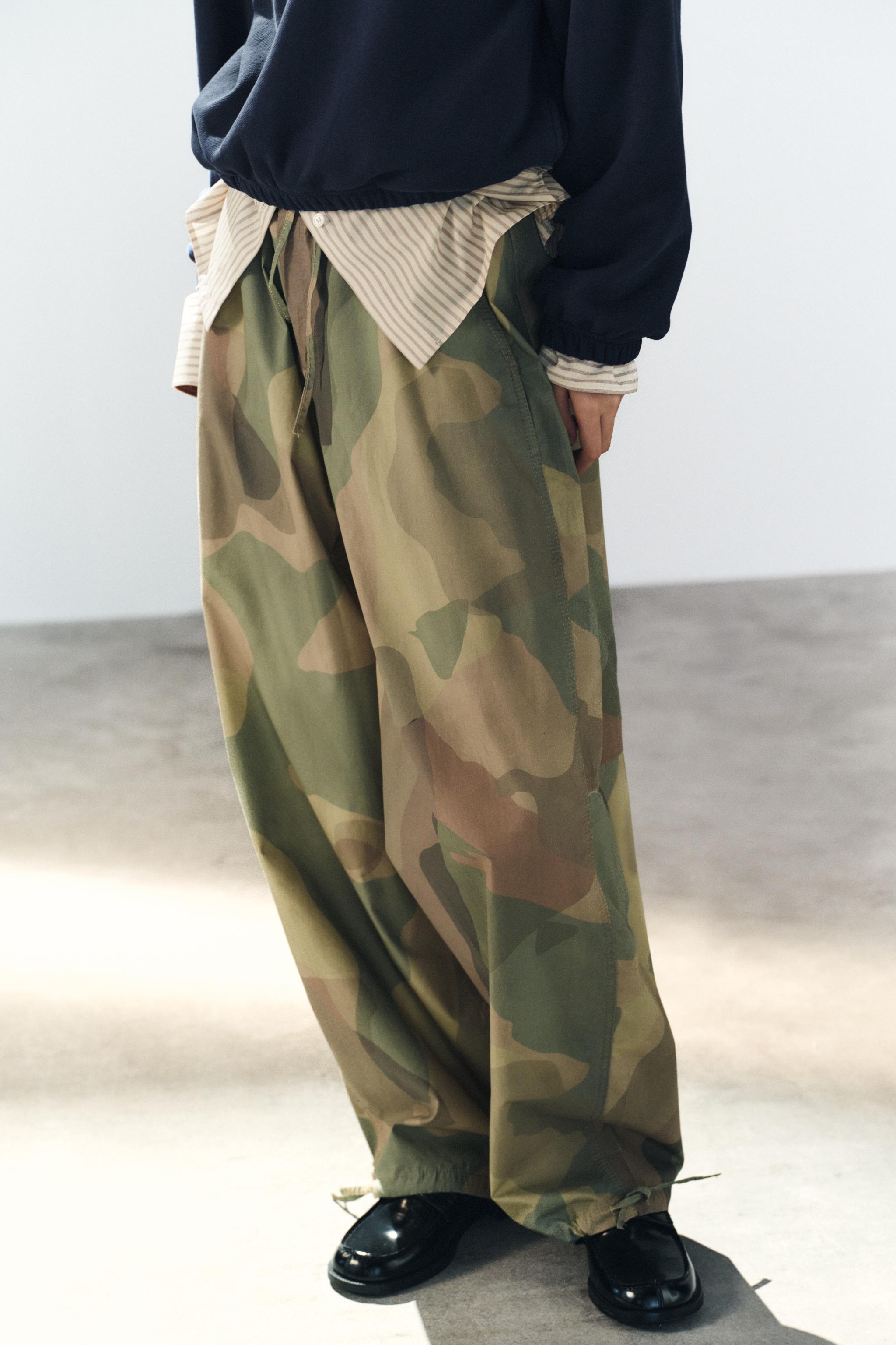 PANTALON LARGE IMPRIMÉ À CORDONS